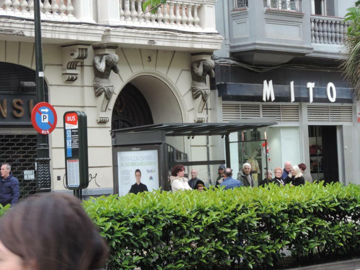 萨拉戈萨La Balaustrada, Con Parking Incluido公寓 外观 照片